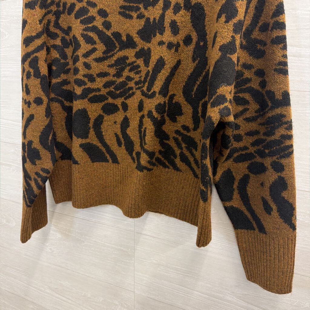 Truth Brown/ Black Knit Leopard Print Sweater Large