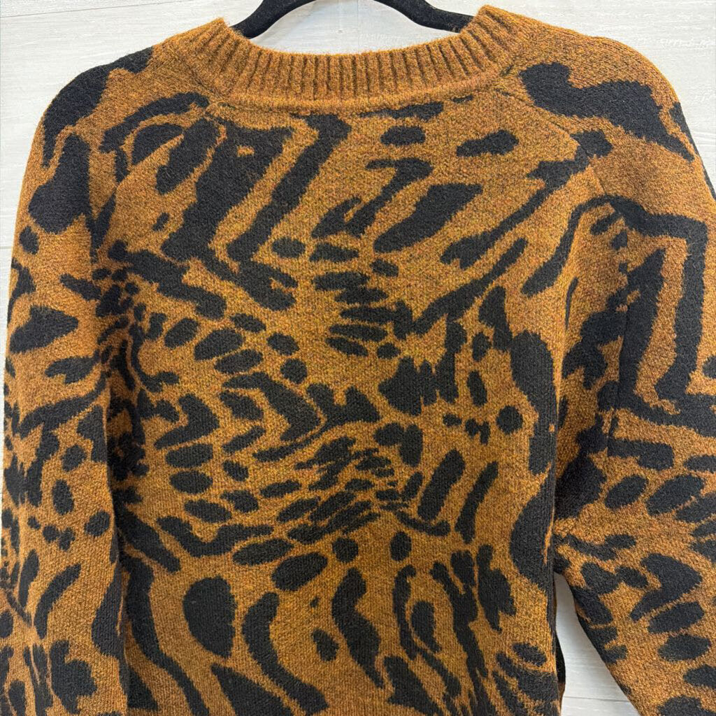 Truth Brown/ Black Knit Leopard Print Sweater Large