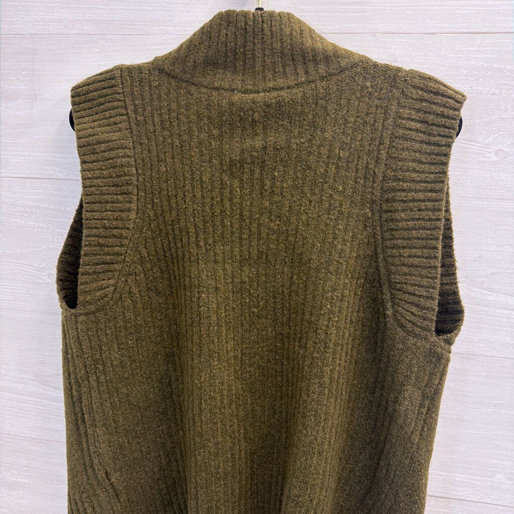 Artistic Works by Wu Green Knit Zip Up Vest Top Medium