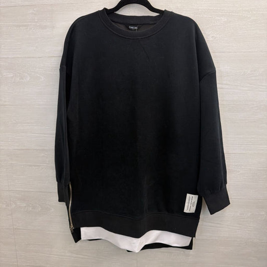 CHICME Black/ White Layered Zipper Detail Long Sleeve Top Large
