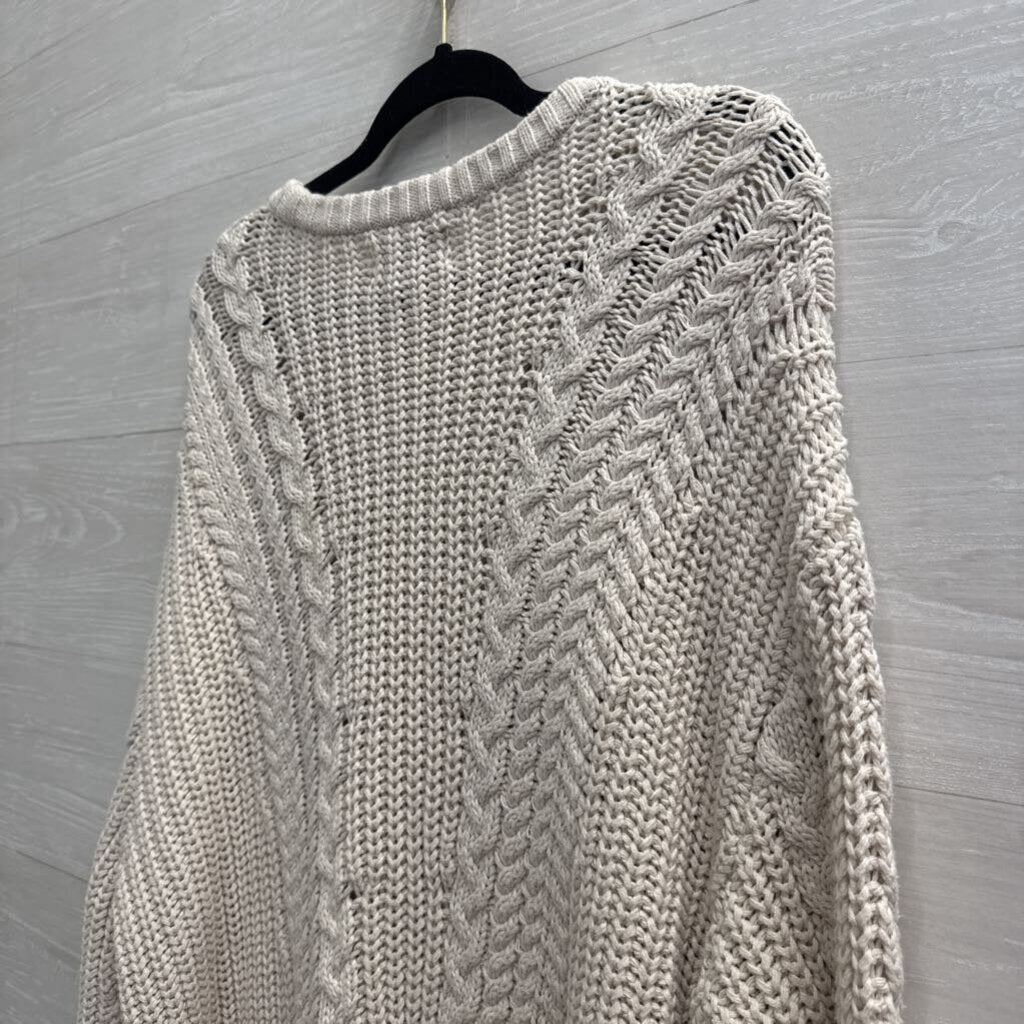 Your Favorite Cream Knit Long Sleeve Sweater Top Small/ Medium