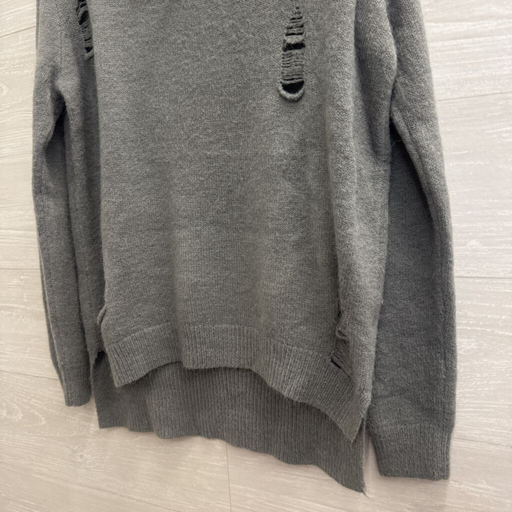 Gilli Grey Distressed Knit Long Sleeve Sweater Top Medium