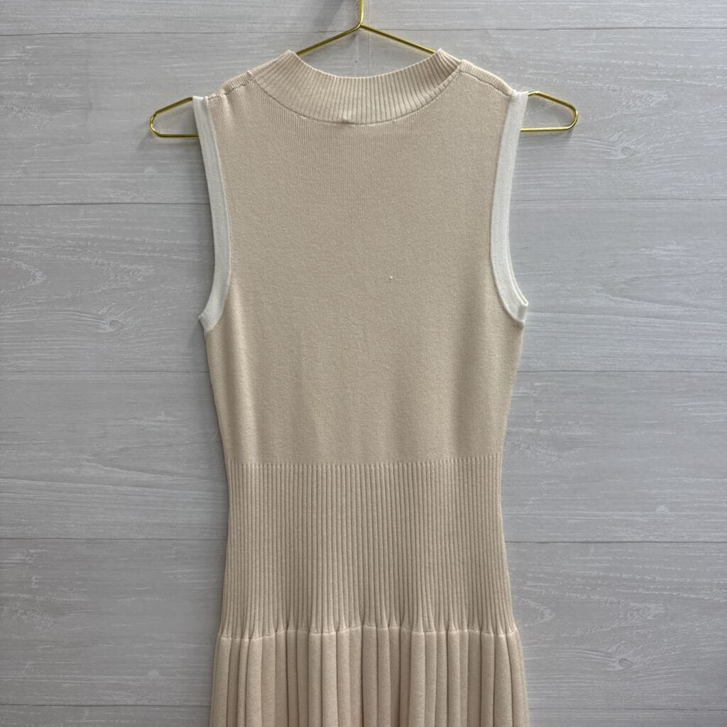 Cream/ White Knit Sleeveless Dress Medium