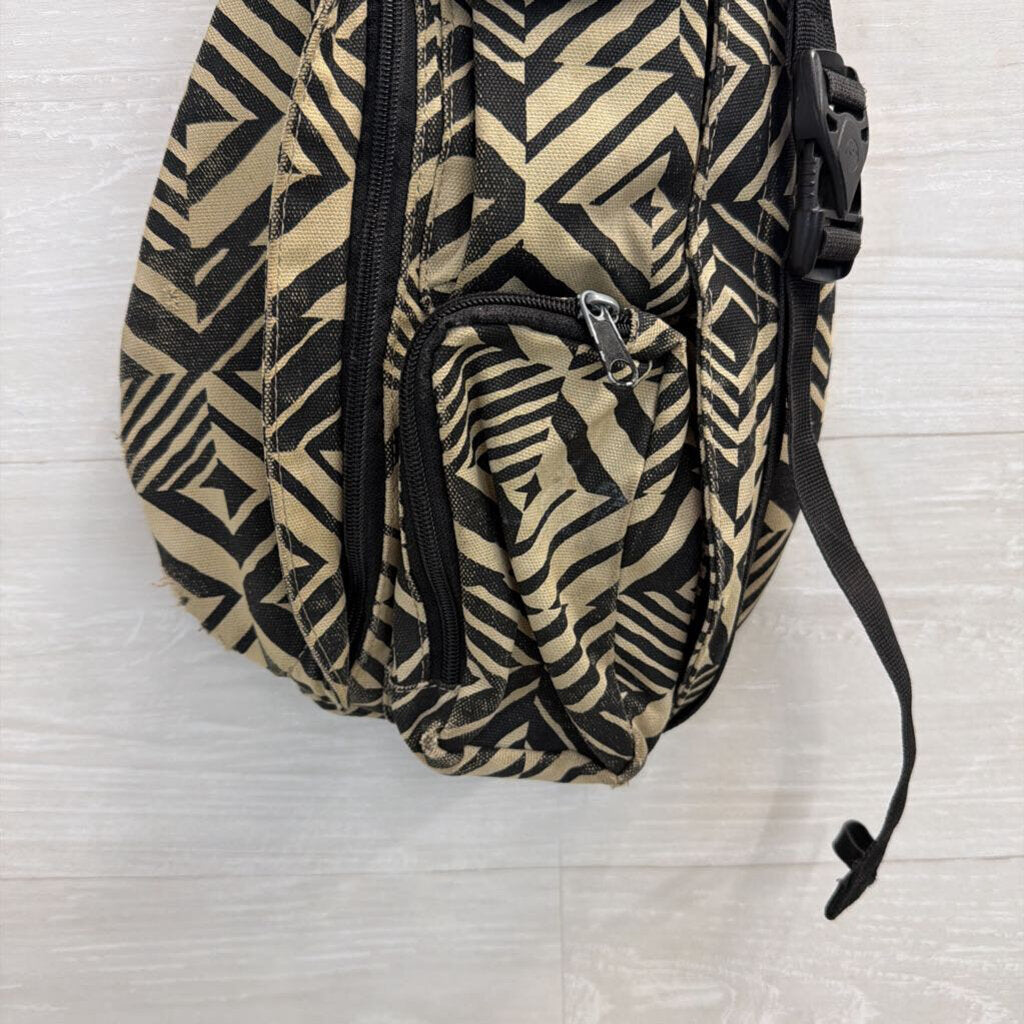 Kavu Beige/ Black Print Rope Sling Bag