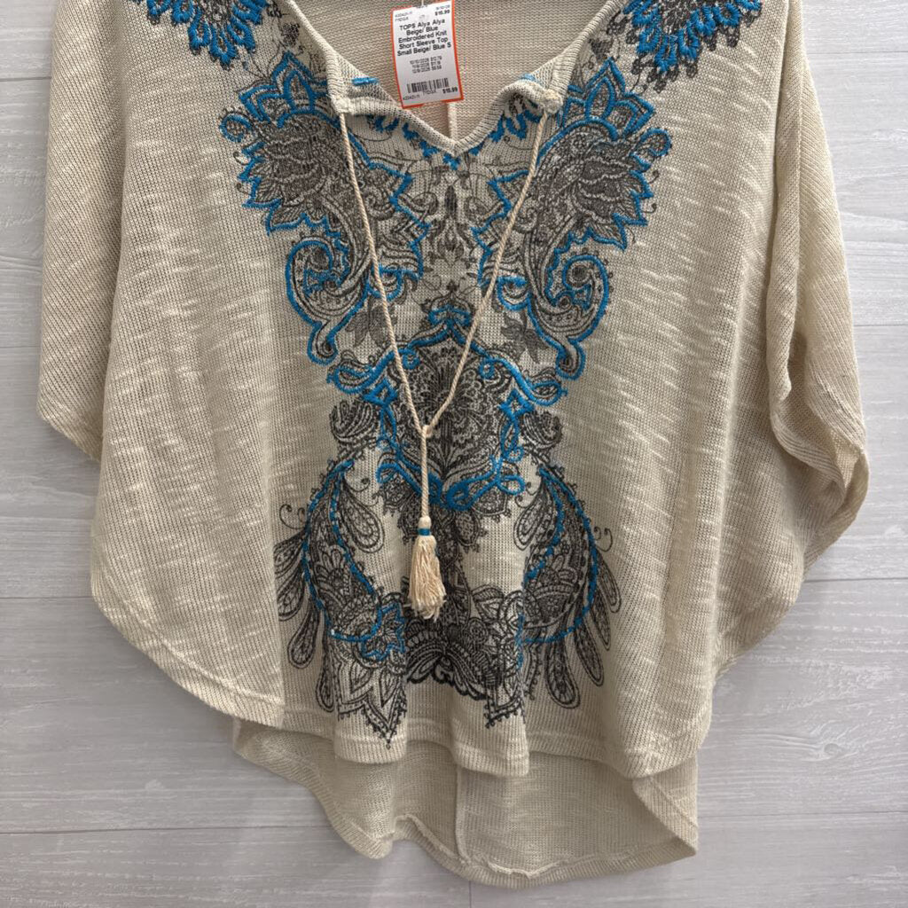 Alya Beige/ Blue Embroidered Knit Short Sleeve Top Small