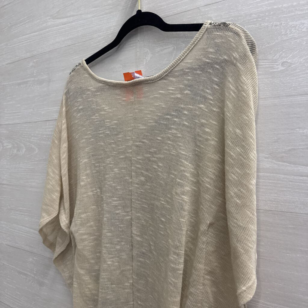 Alya Beige/ Blue Embroidered Knit Short Sleeve Top Small
