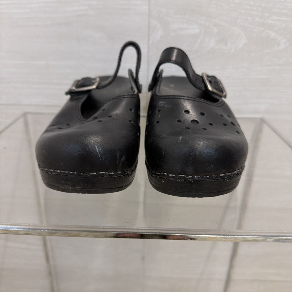 Dansko Black Leather Merrie Clogs 37