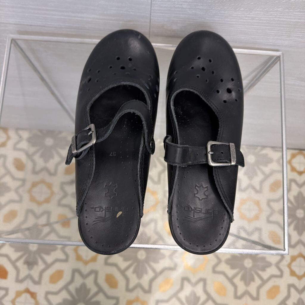 Dansko Black Leather Merrie Clogs 37
