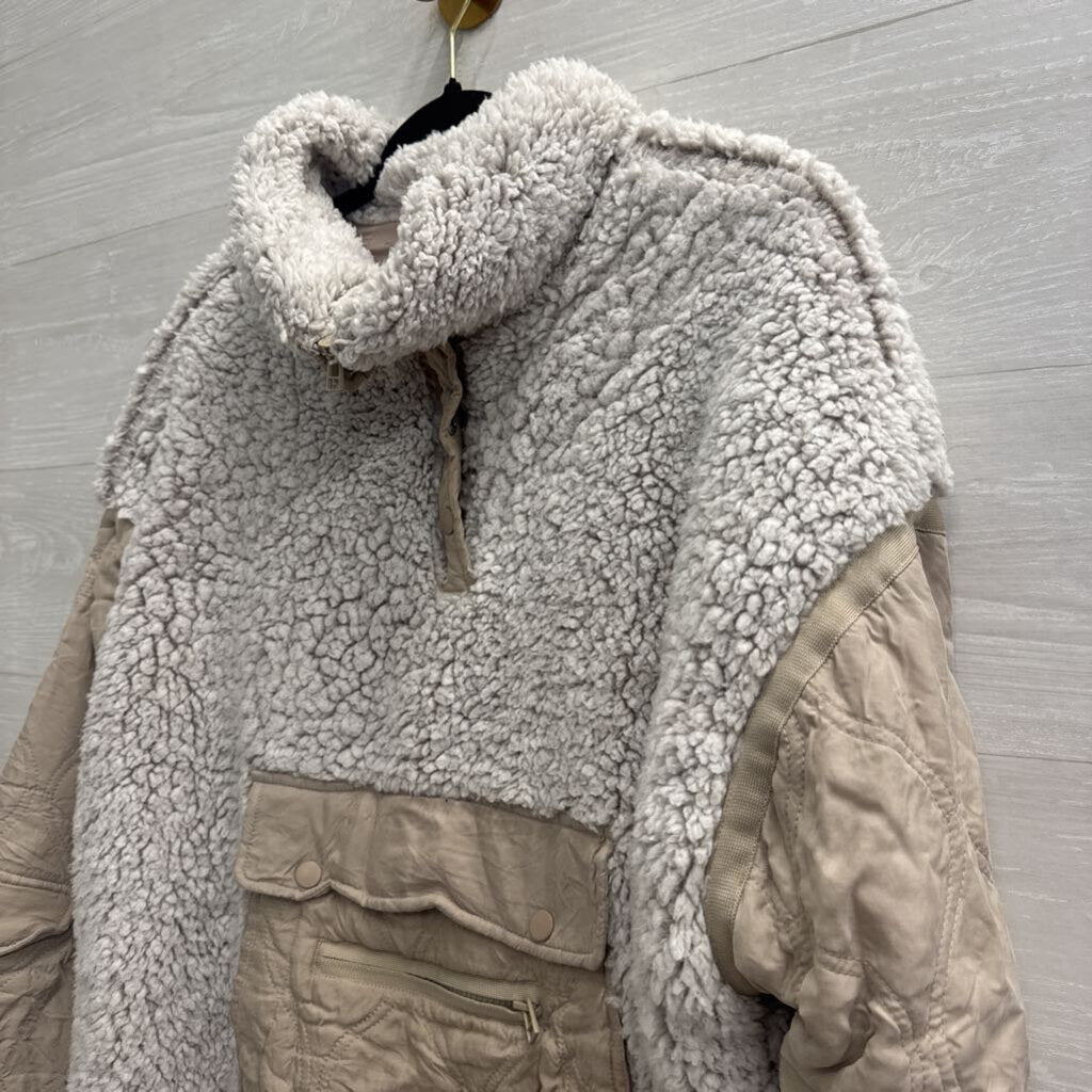 Blank NYC Grey Cozy Sherpa Mixed Media Pullover Medium