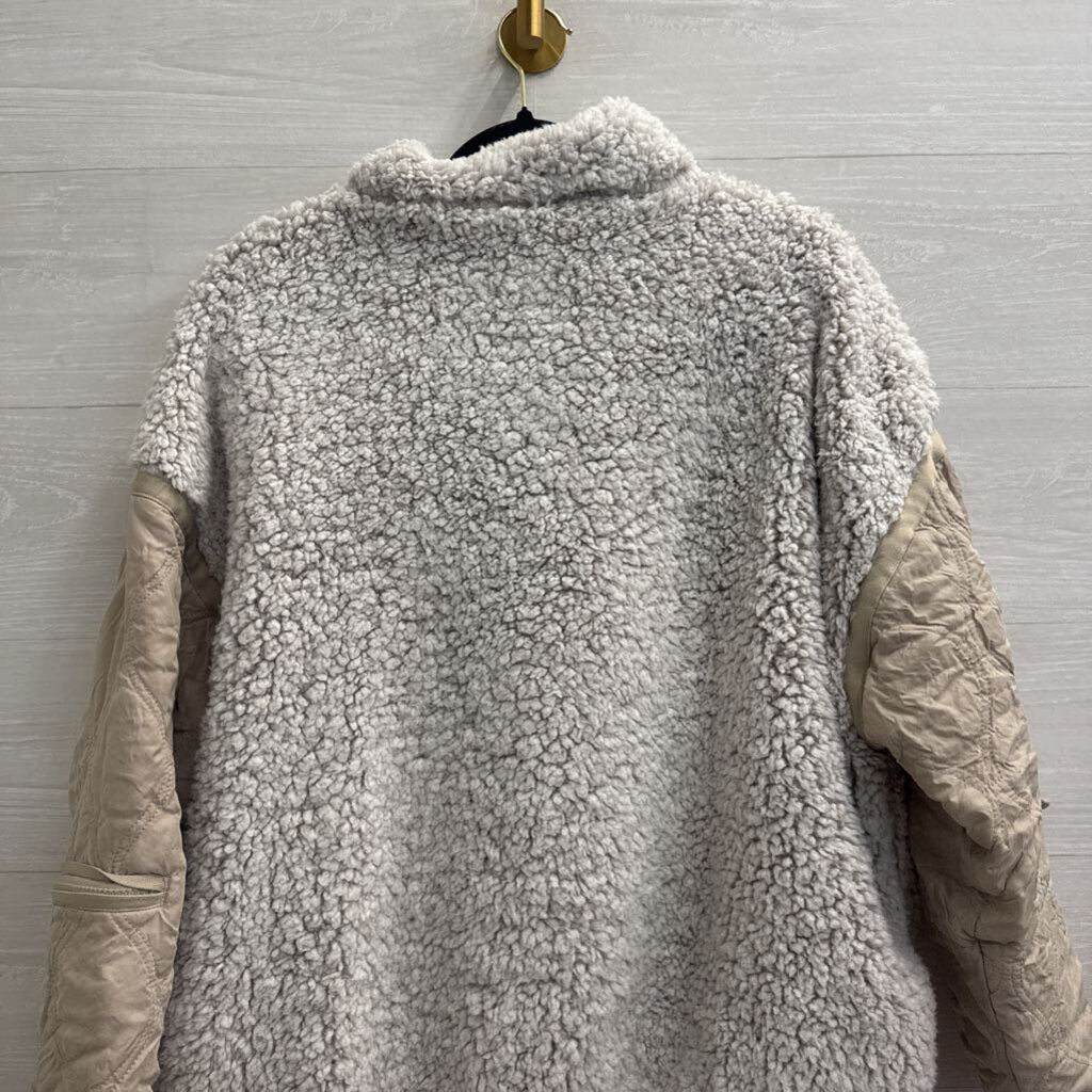 Blank NYC Grey Cozy Sherpa Mixed Media Pullover Medium