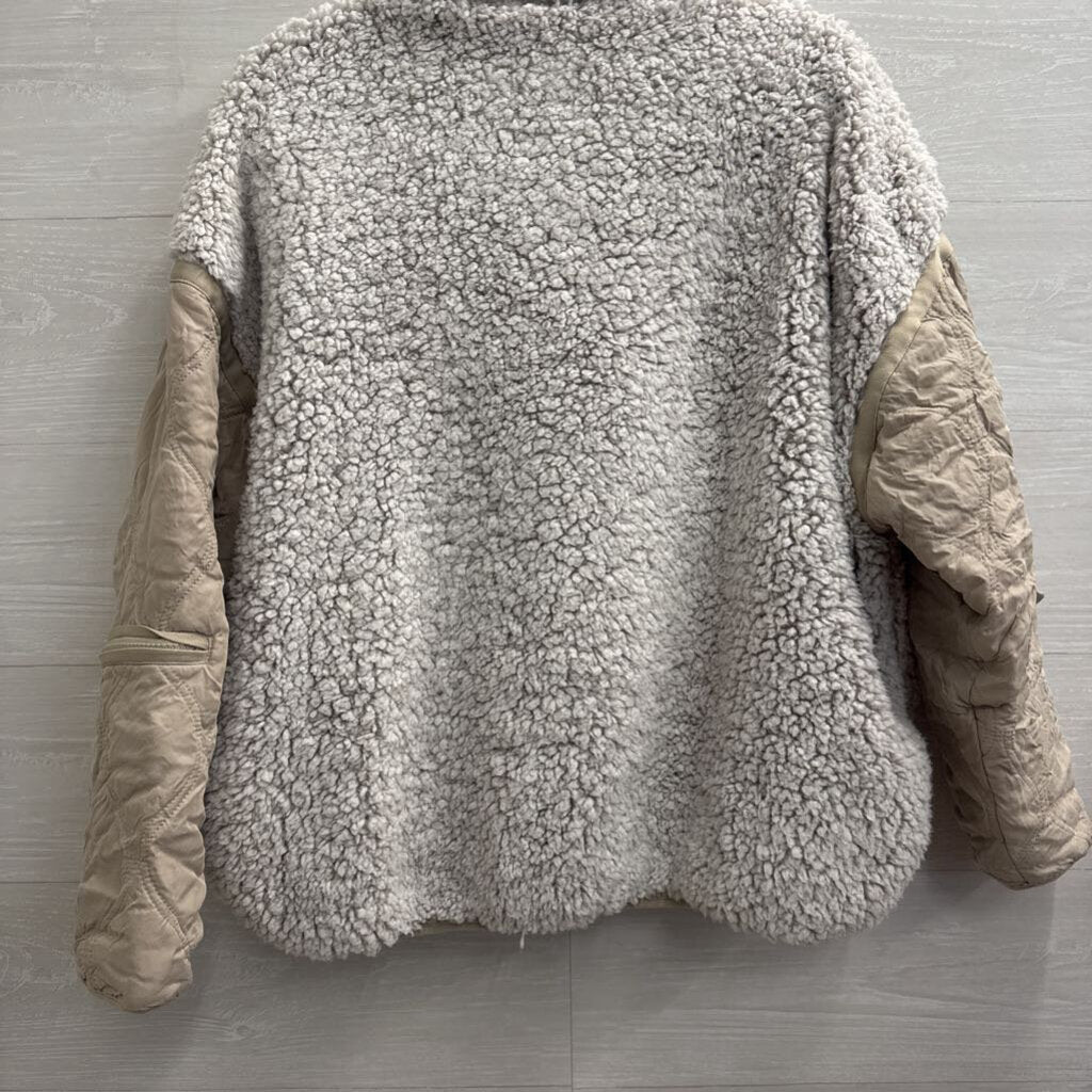 Blank NYC Grey Cozy Sherpa Mixed Media Pullover Medium