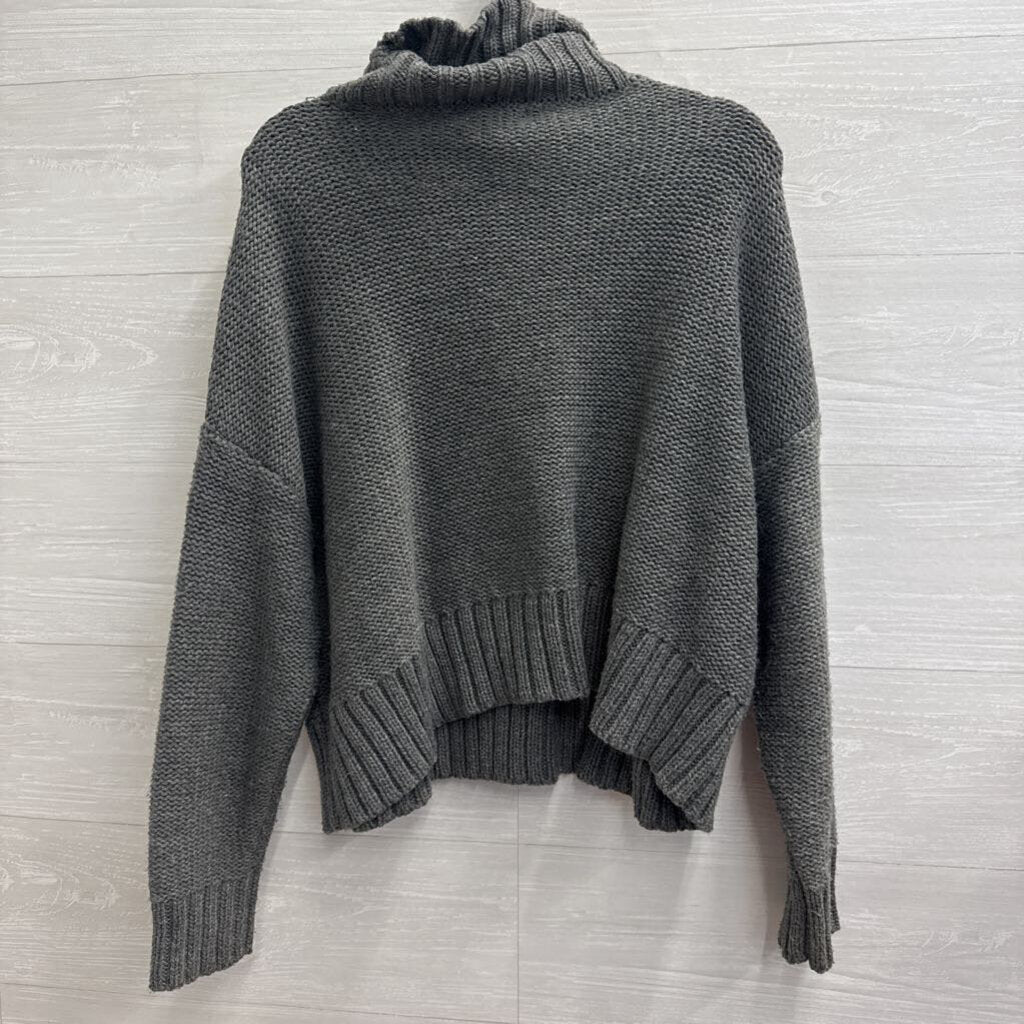 Calvin Klein Grey Cable Knit Turtleneck Sweater Medium