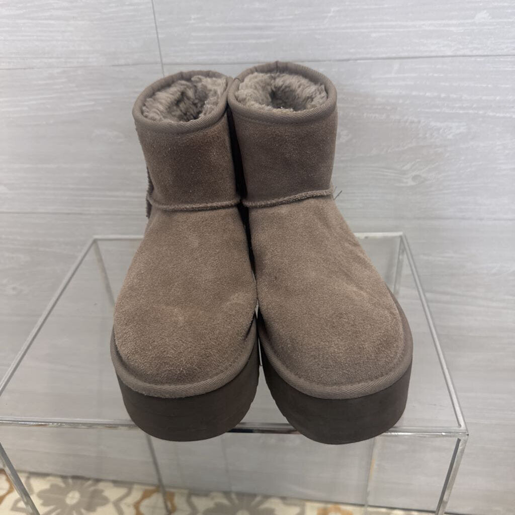 Ugg Grey Classic Mini Platform Boots 7