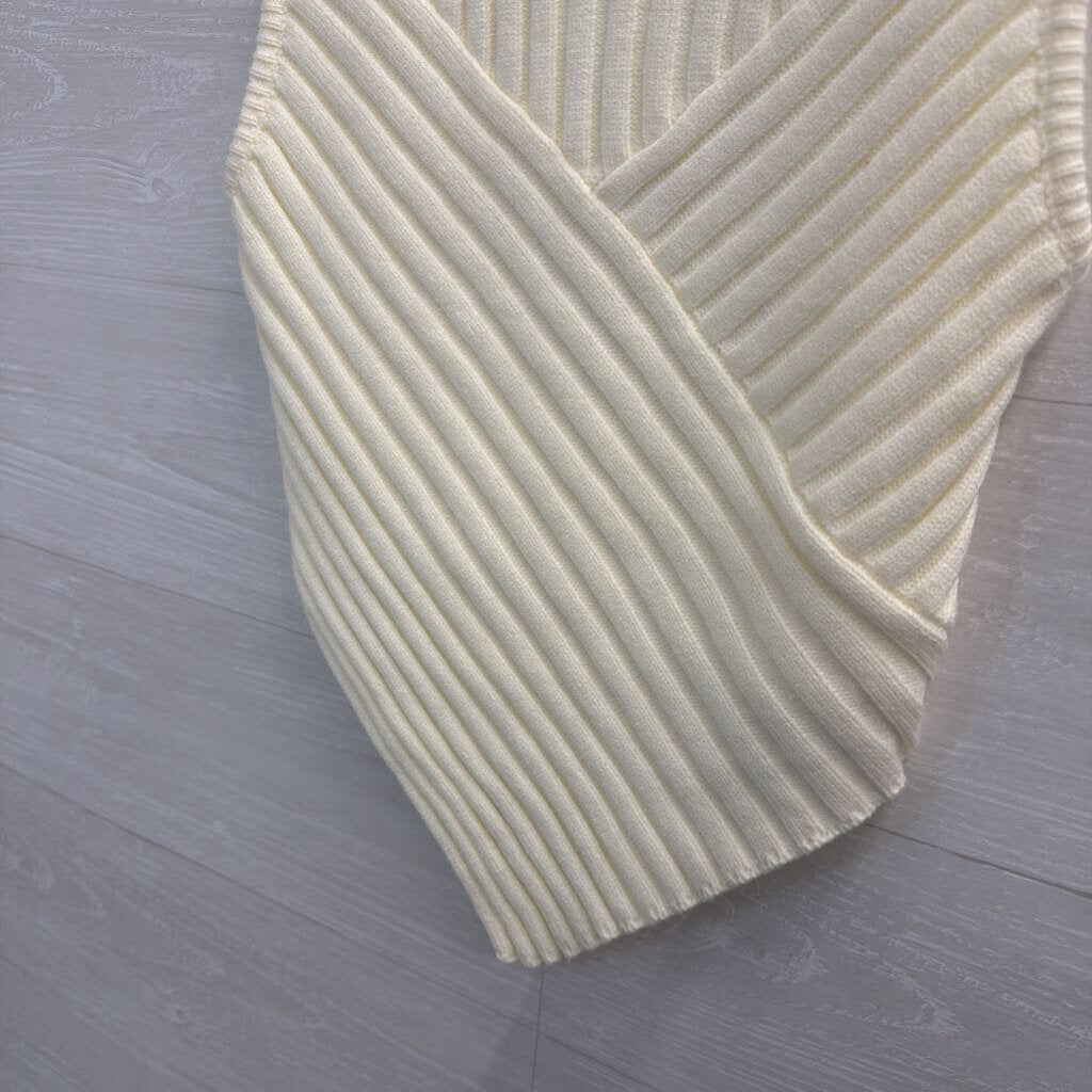 Le Lis Cream Knit Sleeveless Top Medium