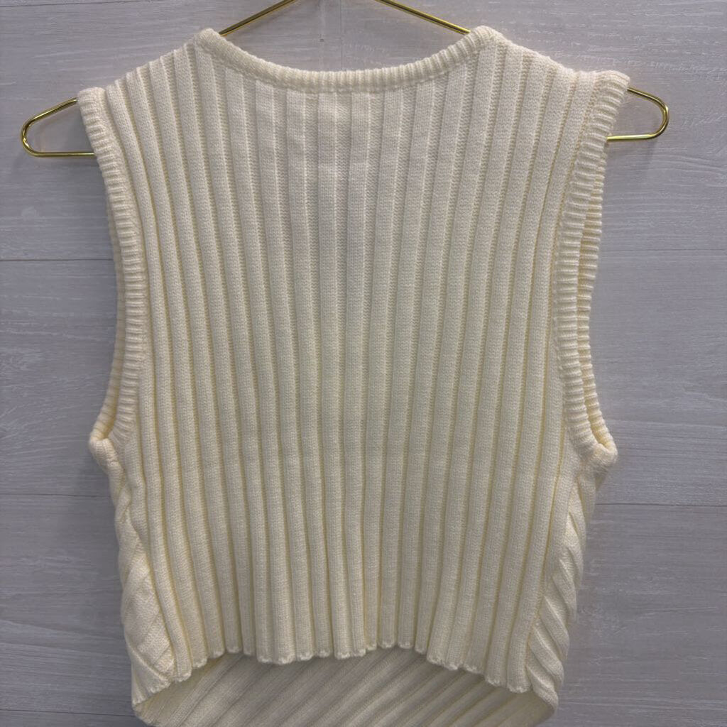 Le Lis Cream Knit Sleeveless Top Medium