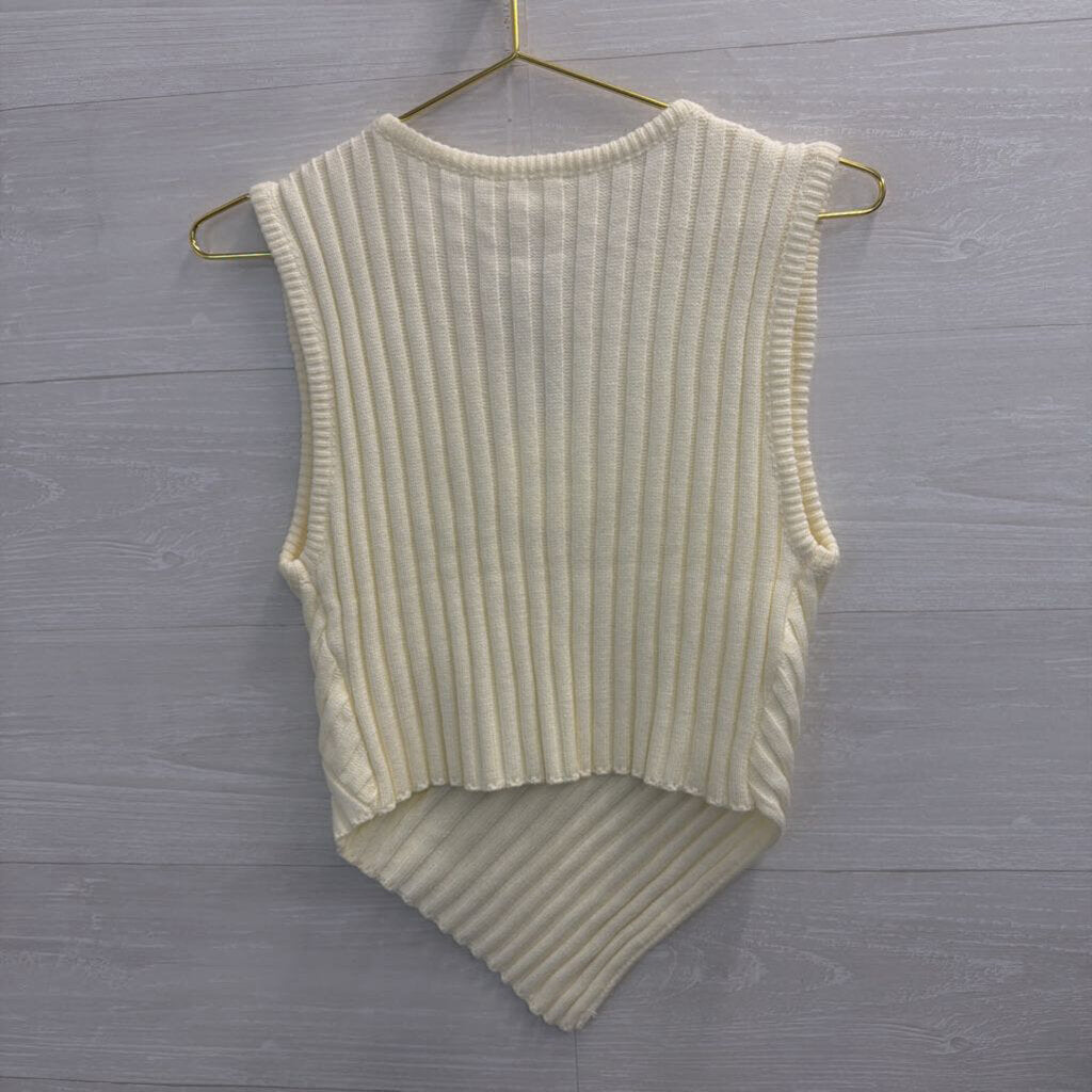 Le Lis Cream Knit Sleeveless Top Medium