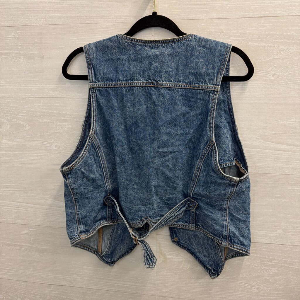 American Eagle Medium Wash Denim Vest Top Extra Large
