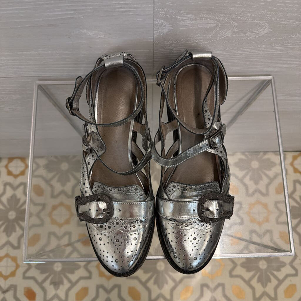 Free People Metallic Silver Thunderbird Oxford Shoes 39