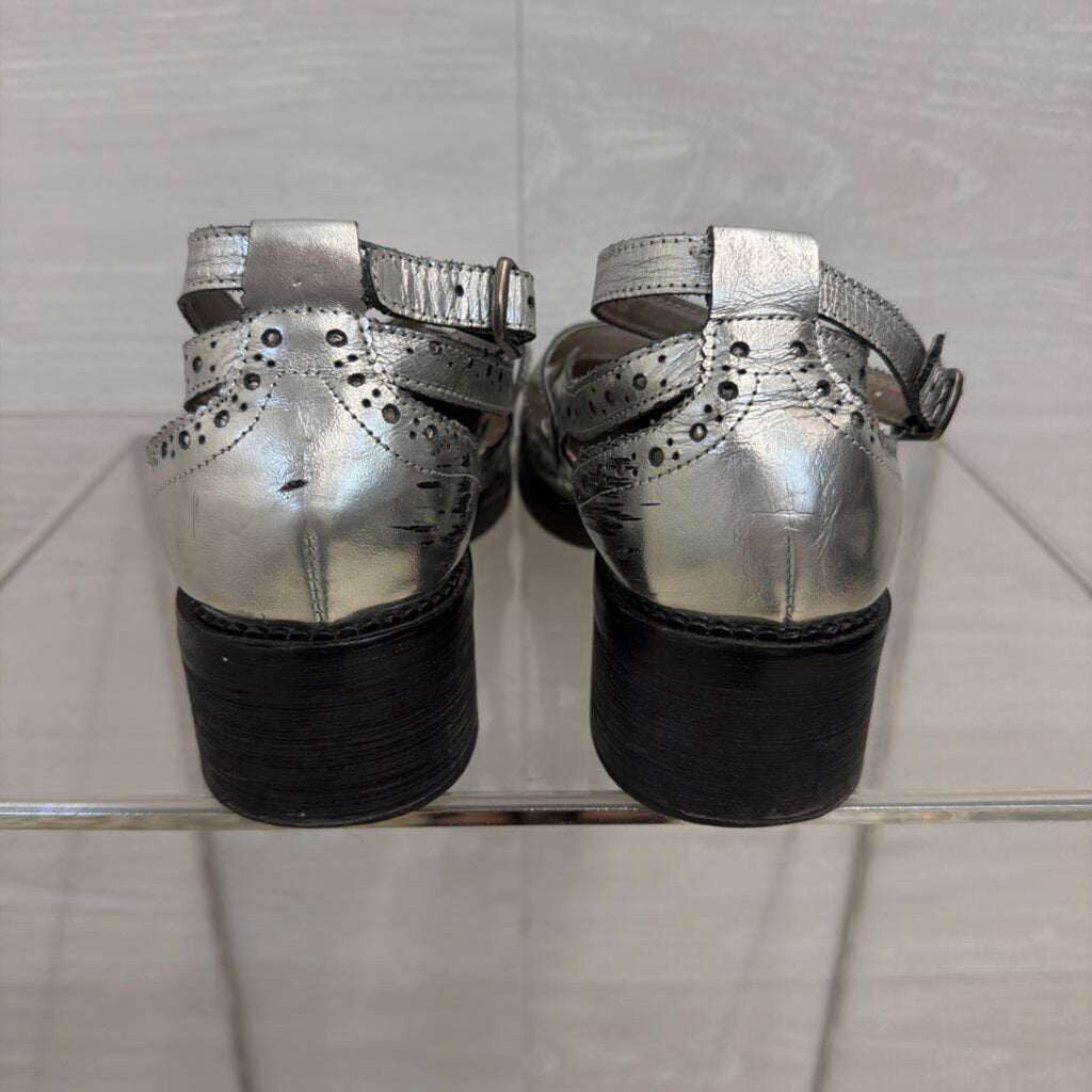 Free People Metallic Silver Thunderbird Oxford Shoes 39