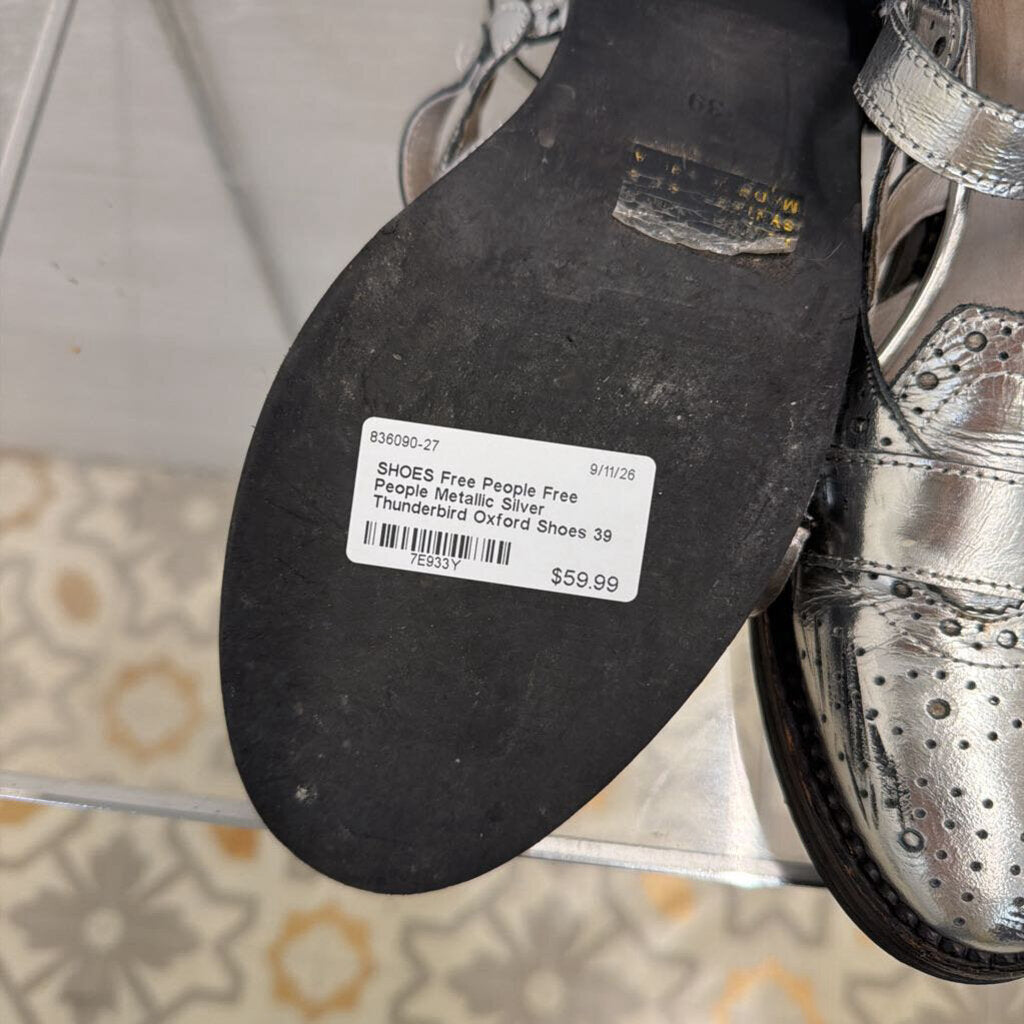 Free People Metallic Silver Thunderbird Oxford Shoes 39