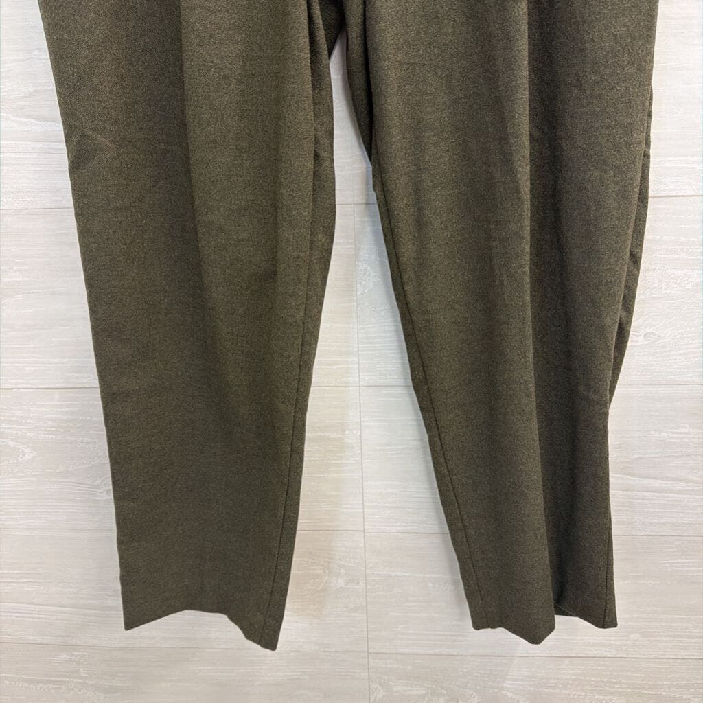 Loft Green Straight Leg Pull On Pants Medium