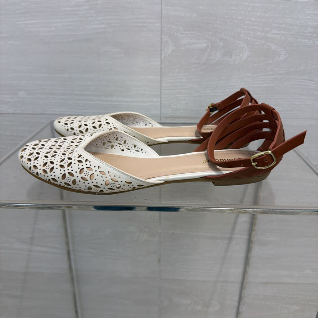 Dollhouse White/ Brown Laser Cut Ankle Strap Shoes 8