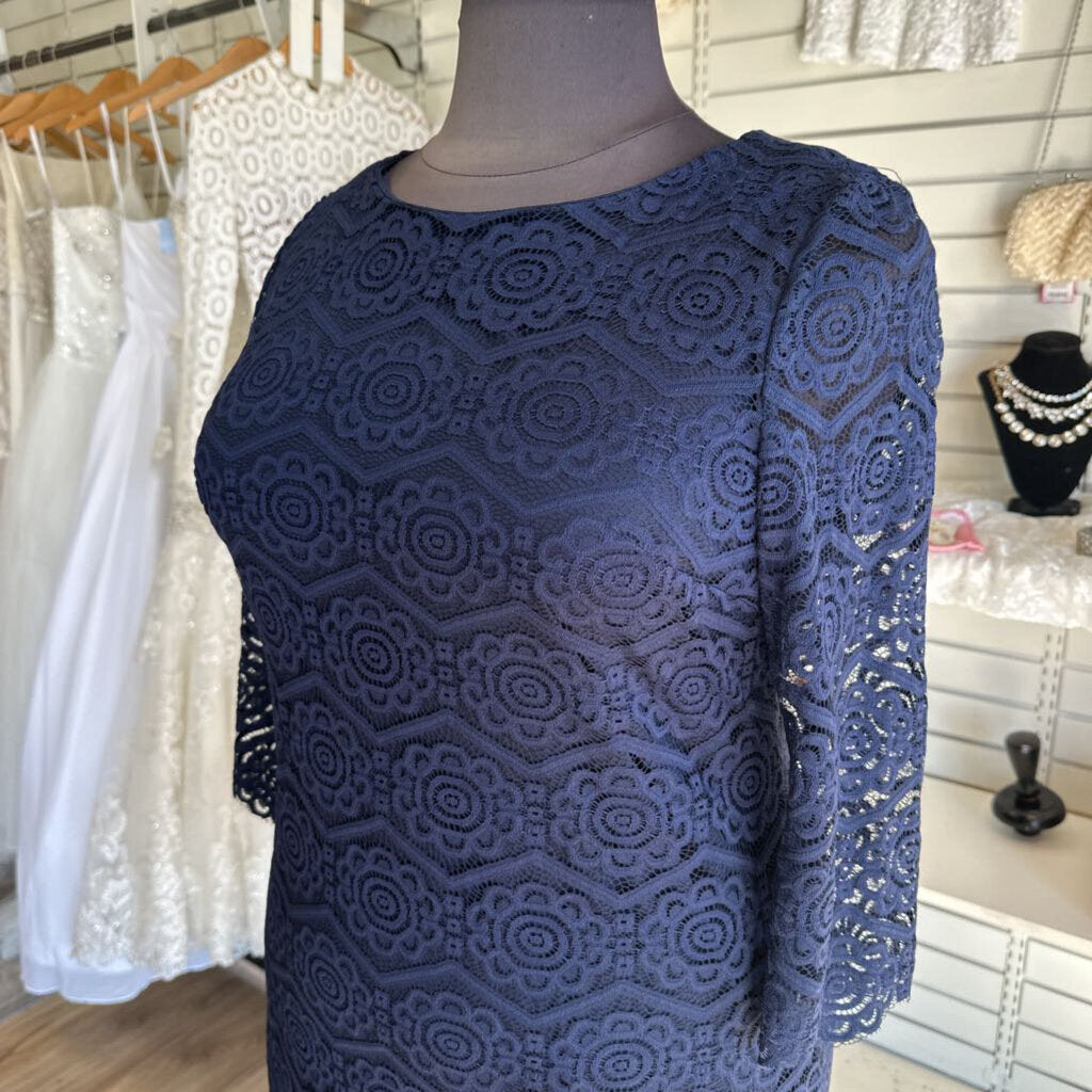 RN Studio Blue Lace Long Sleeve Short Formal Dress 18