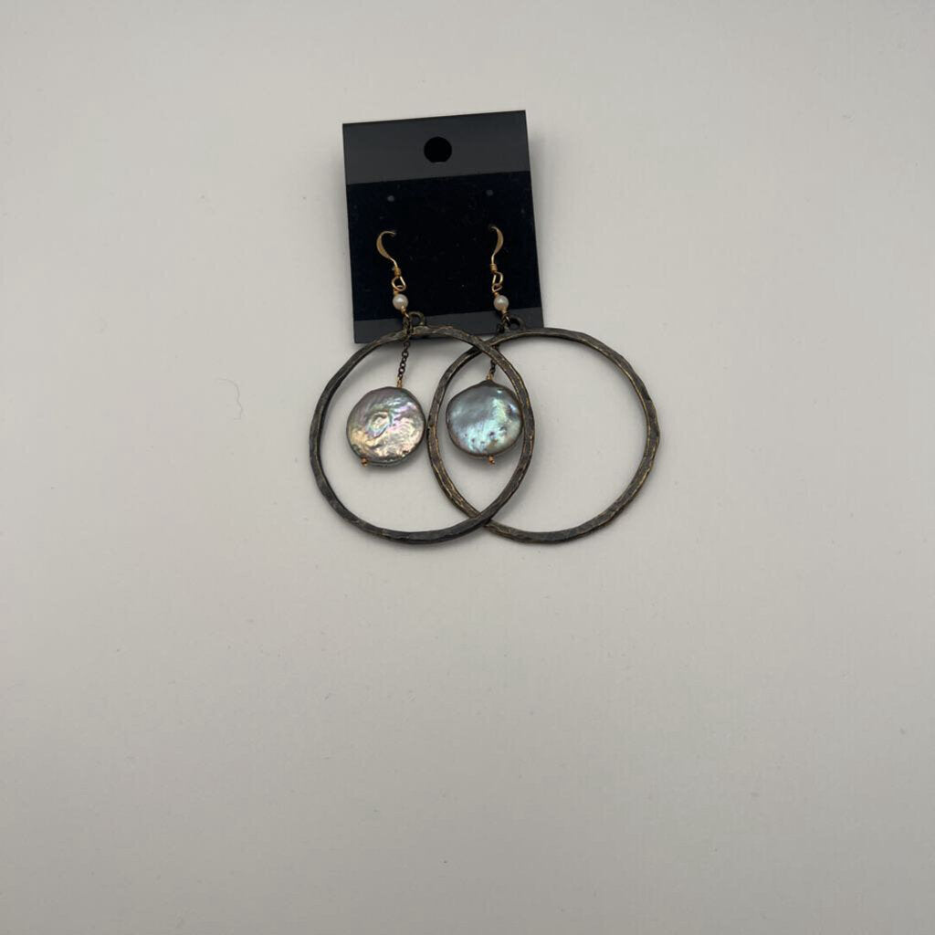 Vivendi Iridescent Abalone Shell Earrings
