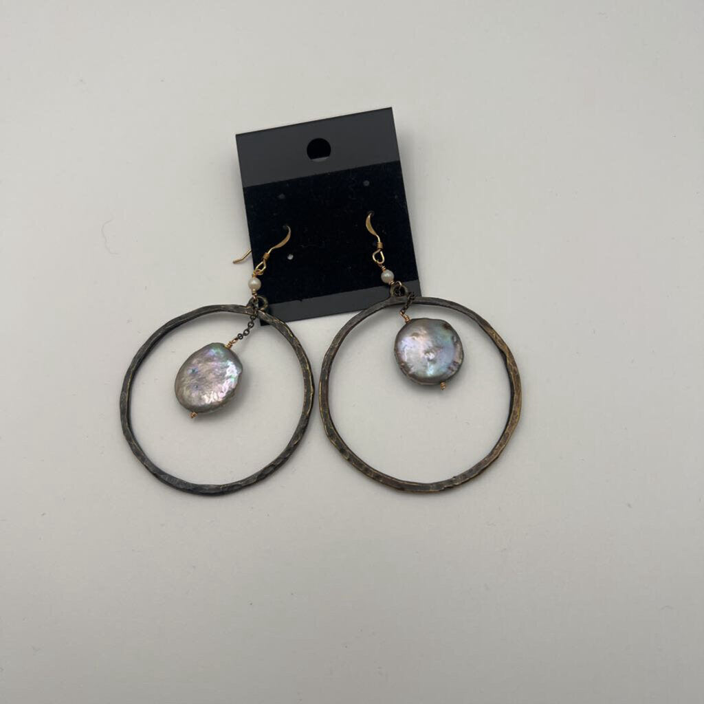 Vivendi Iridescent Abalone Shell Earrings