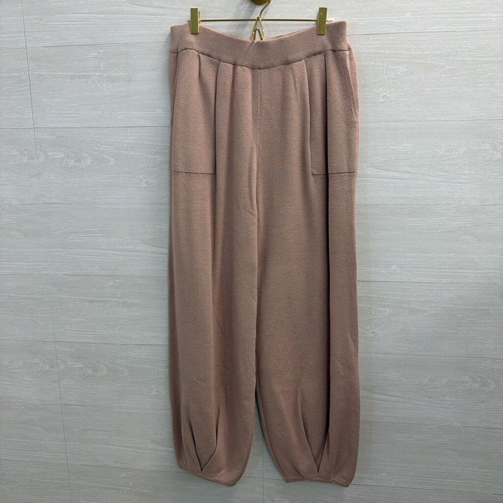 Pink Knit Short Sleeve Top/ Pants Set Extra Large