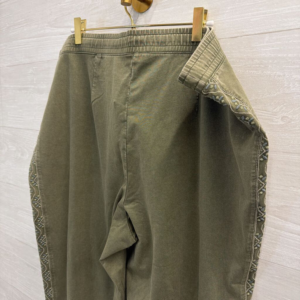 J Jill Green Embroidered Detail Pull On Pants 2X