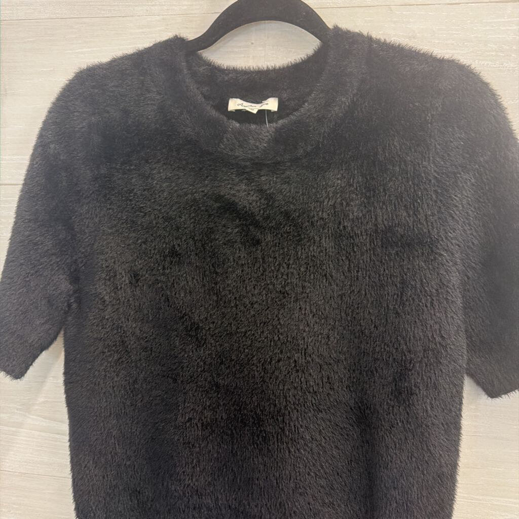 Another Love Black Soft Fuzzy Short Sleeve Top Medium