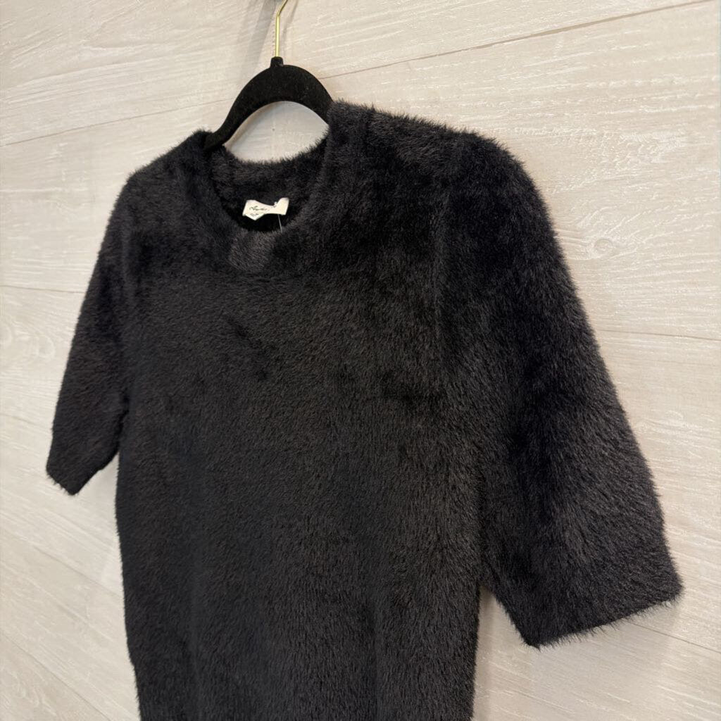 Another Love Black Soft Fuzzy Short Sleeve Top Medium