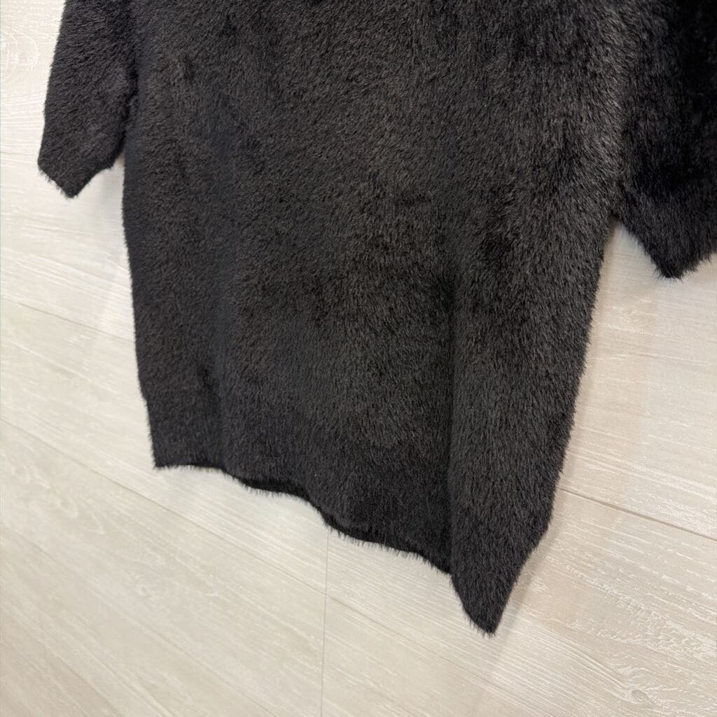 Another Love Black Soft Fuzzy Short Sleeve Top Medium