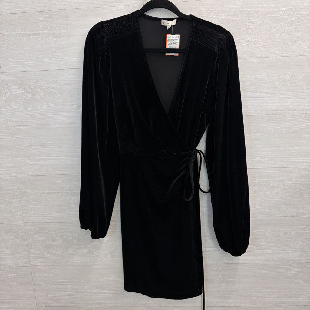 Gianni Bini Black Velvet Long Sleeve Wrap Dress Medium