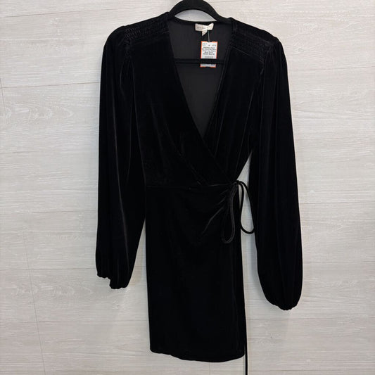 Gianni Bini Black Velvet Long Sleeve Wrap Dress Medium