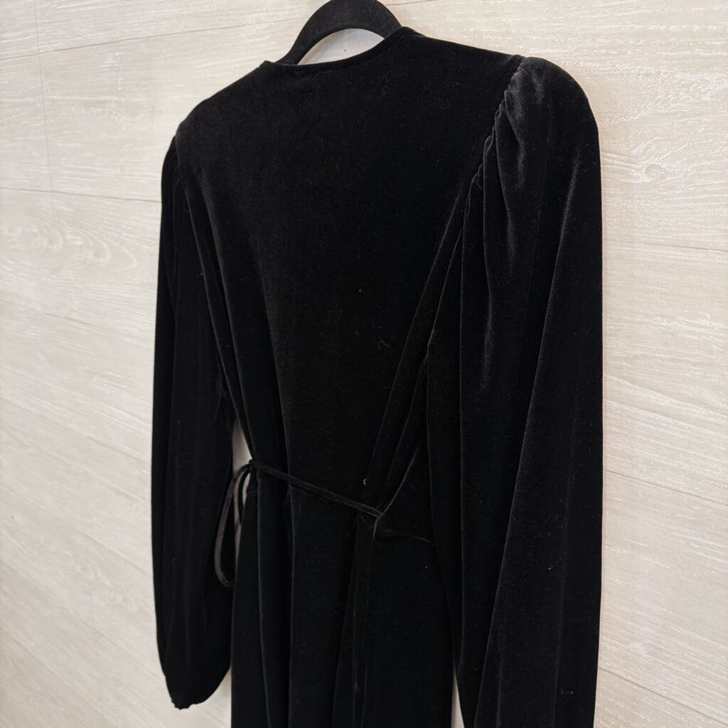 Gianni Bini Black Velvet Long Sleeve Wrap Dress Medium