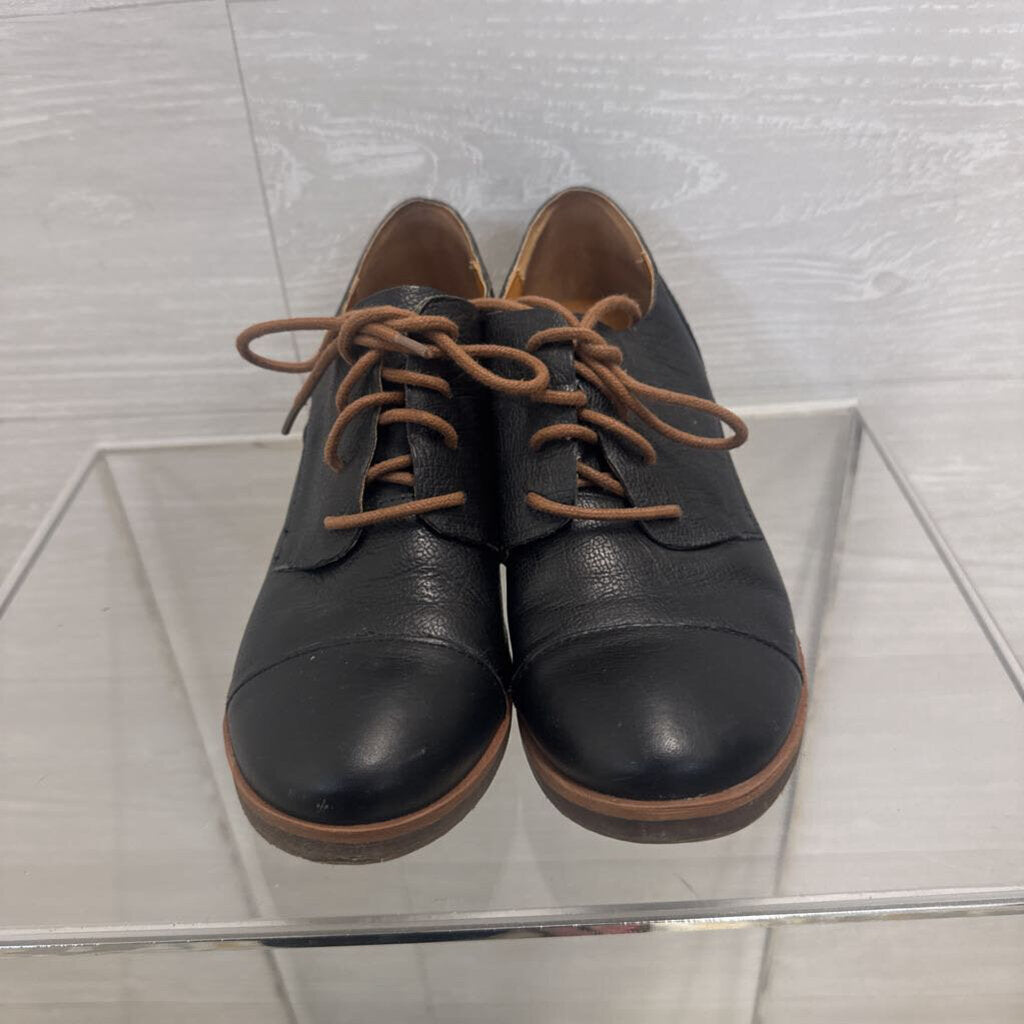 Korks Ease Black Leather Estella Lace Up Shoes 6.5