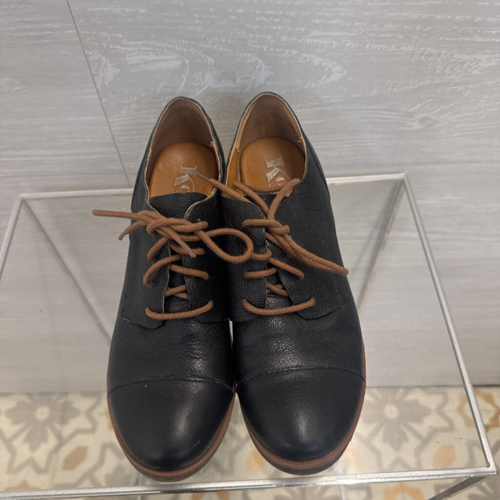 Korks Ease Black Leather Estella Lace Up Shoes 6.5