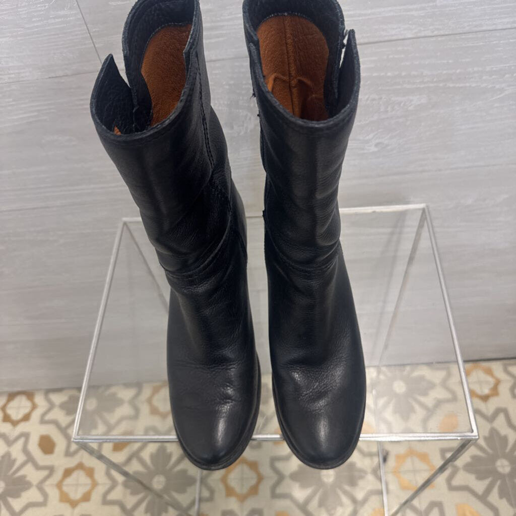 Frye Black Leather Nora Mid Pull On Boots 6.5