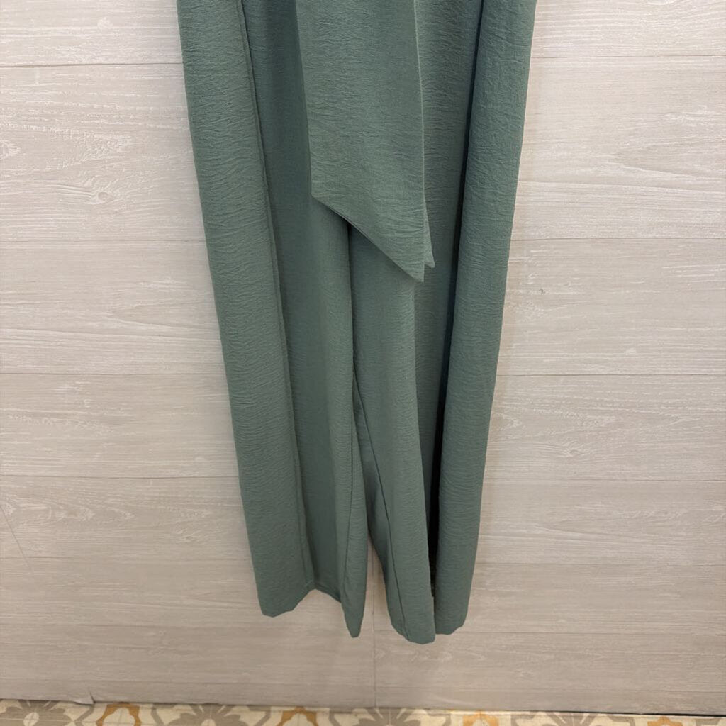 Entro Green Short Sleeve Jumpsuit Large