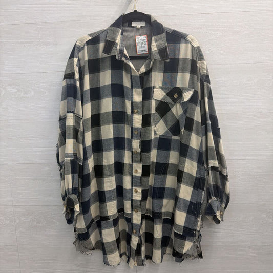 Easel Navy/ White Gingham Long Sleeve Button Down Top Medium
