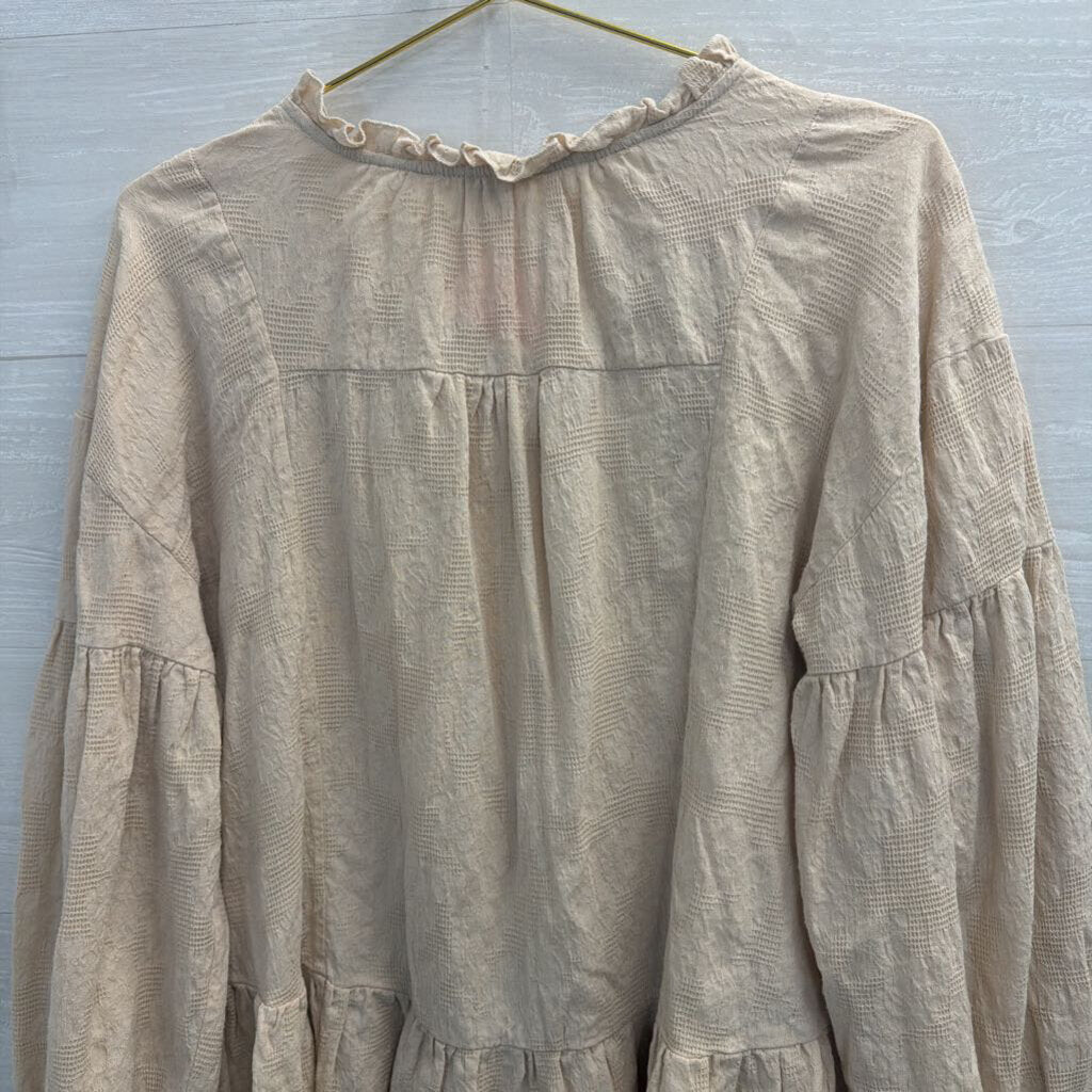 Umgee Beige Textured Long Sleeve Top Large