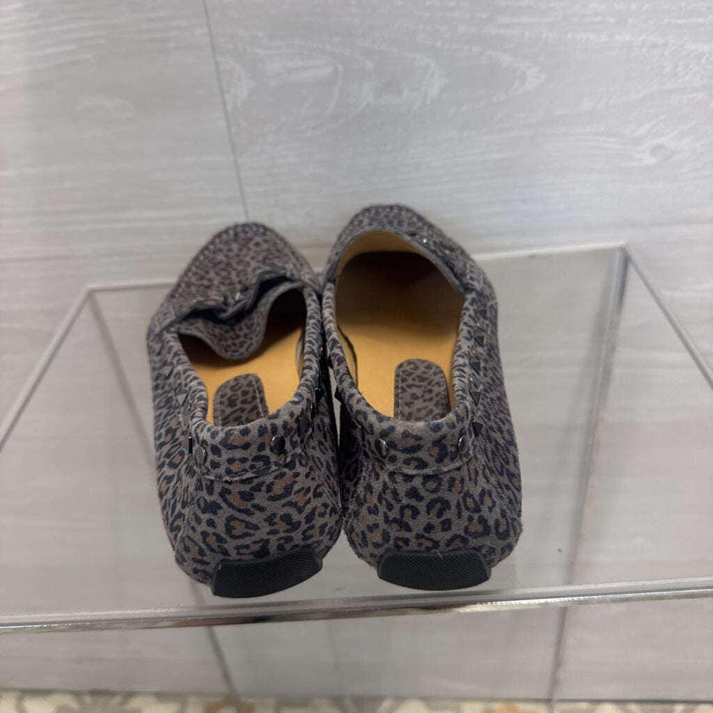 Vaneli Grey Leopard Print Studded Loafers 8