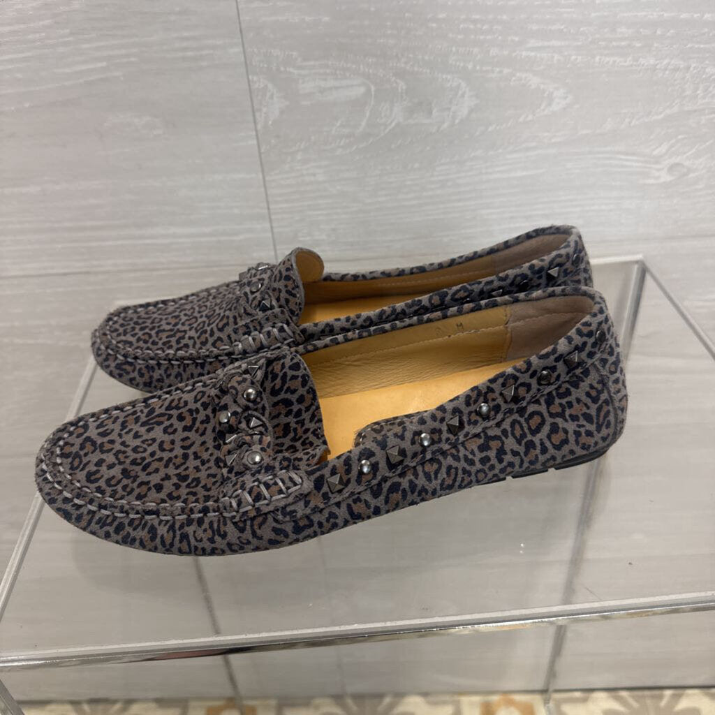 Vaneli Grey Leopard Print Studded Loafers 8