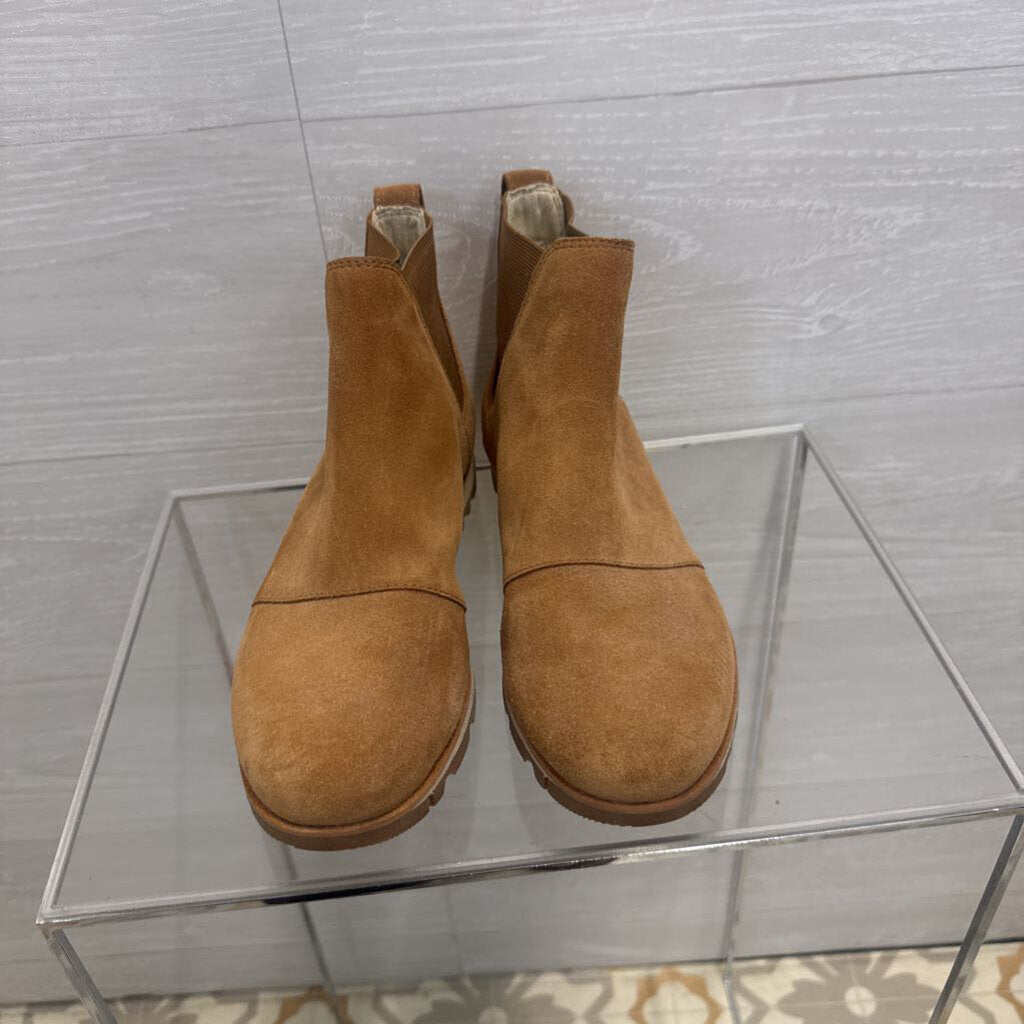 Sorel Brown Suede Harlow Chelsea Boots 8