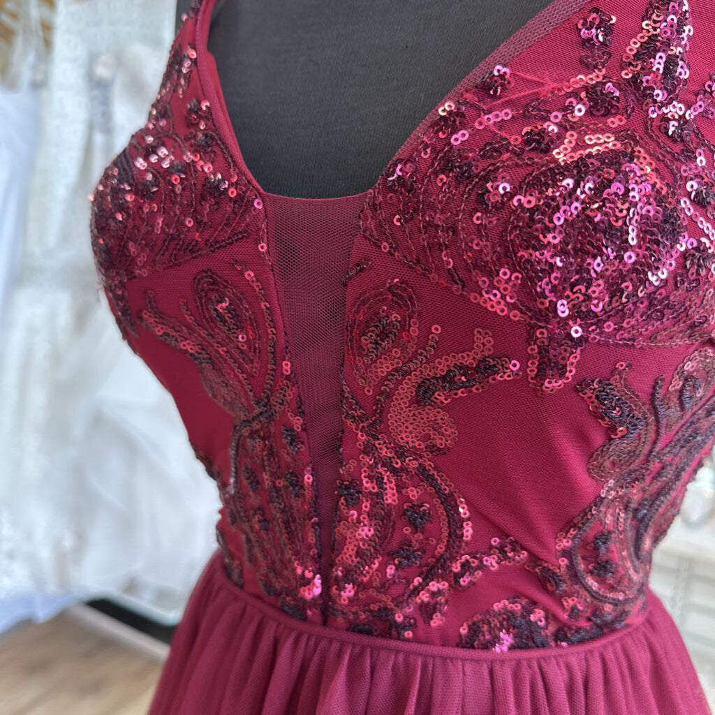 Blondie Nites Burgundy Sequin Top Tulle Skirt Short Formal Dress 1