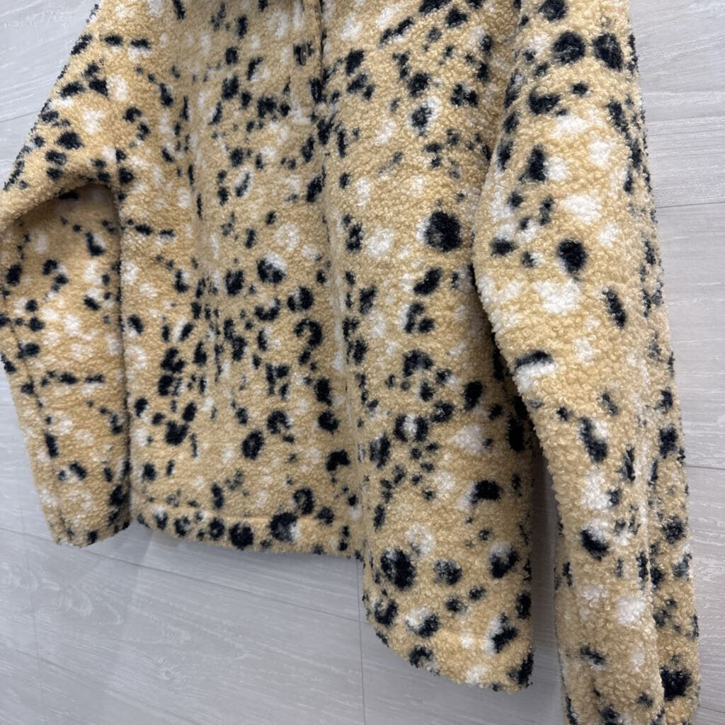 Loft Beige/ Black Print Fleece Henley Pullover Extra Small