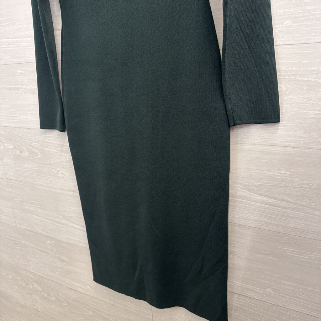 House of Harlow Green Knit Long Sleeve Midi Dress Medium