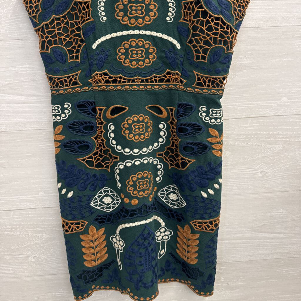 JOA Green/ Multi Embroidered Sleeveless Mini Dress Medium